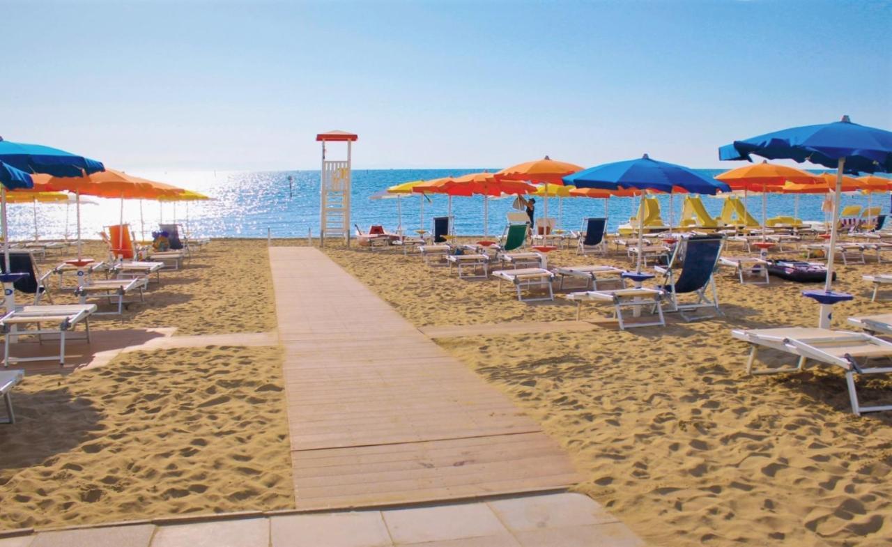 Appartamenti Fungo Lignano Sabbiadoro Bagian luar foto