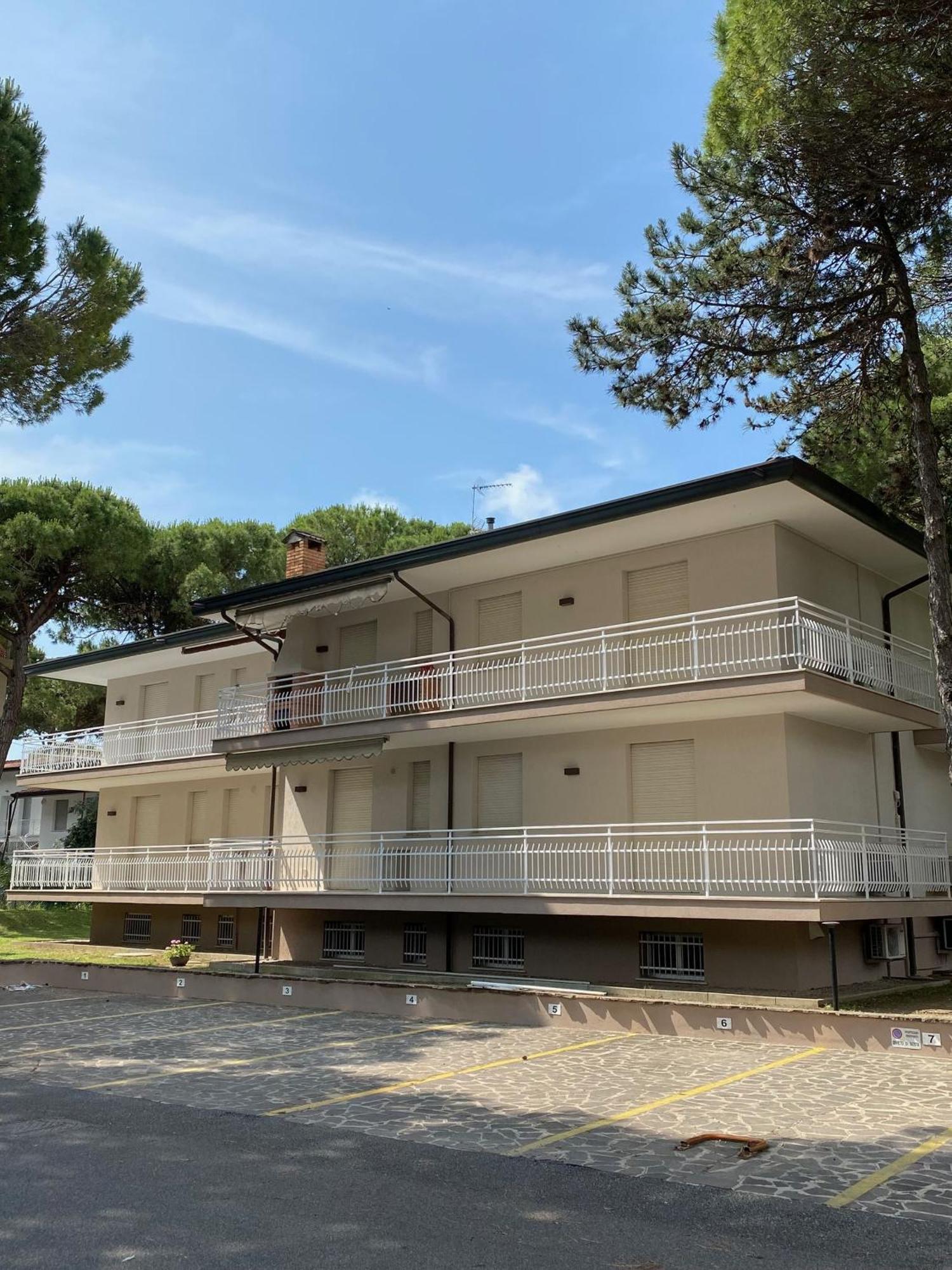 Appartamenti Fungo Lignano Sabbiadoro Bagian luar foto